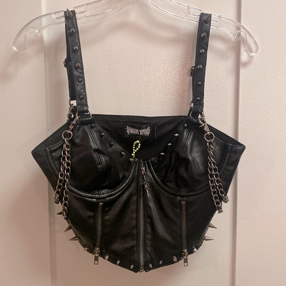 Darker wave downbeat spiked corset top - Picture 2 of 5